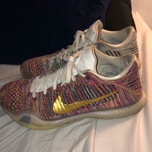 Kobe XI Flyknit